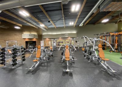 Many ways to workout at Physiq Fitness Gym in South Salem